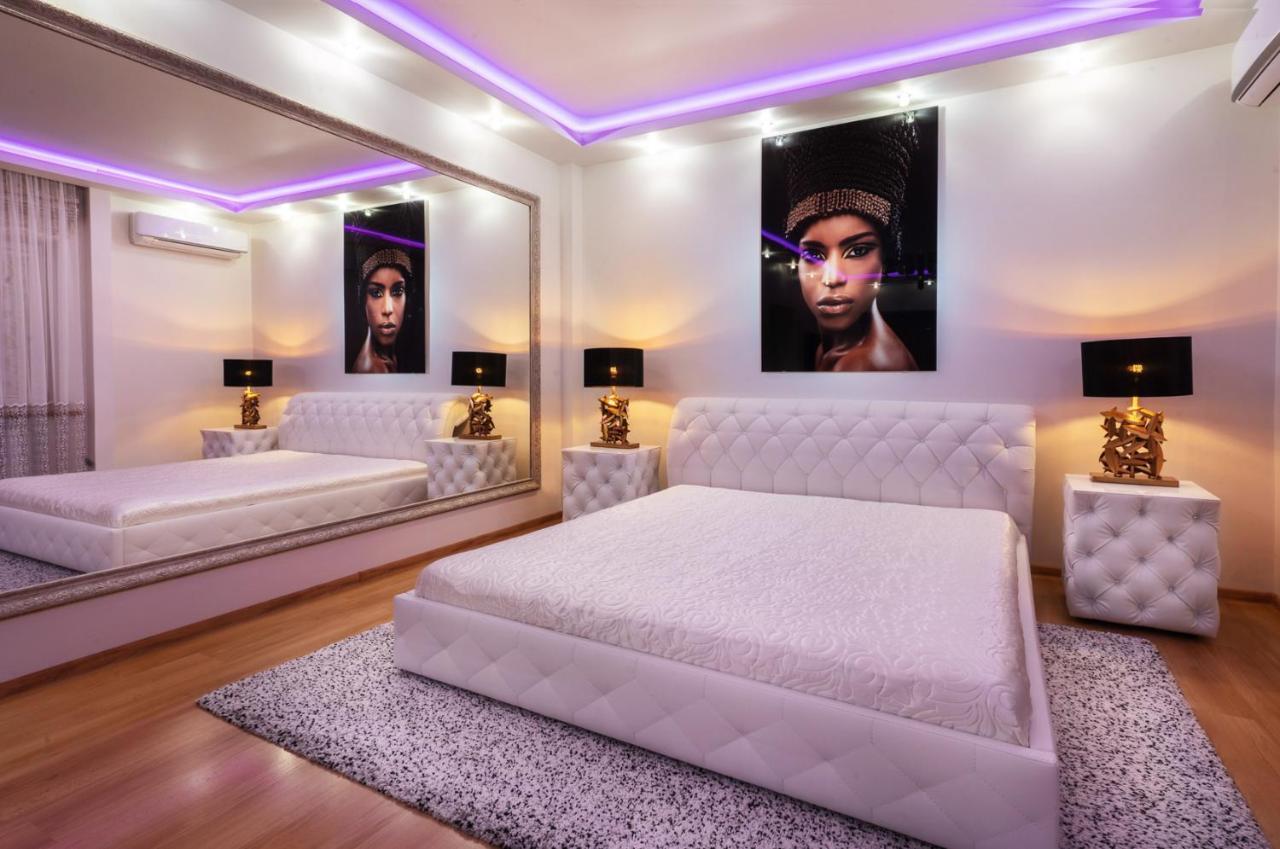 Premium Jacuzzi Apartment Κλαϊπέντα Εξωτερικό φωτογραφία